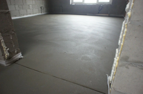 Сколько стоит цементная стяжка пола